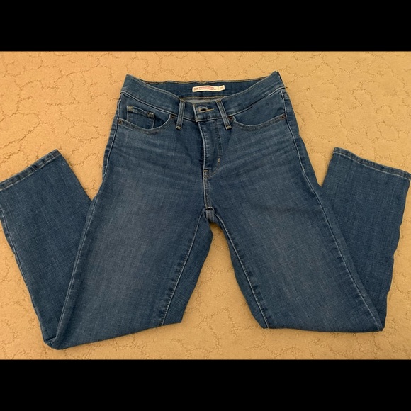 LEVI’S 311 SHAPING SKINNY CAPRI JEANS - Picture 2 of 4